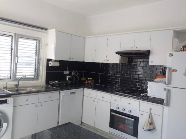 INCREDIBLE FULLY RENOVATED 3+1 FLAT FOR SALE IN TAŞKINKÖY, MADE IN TURKEY, WITH A VERY WIDE SQUARE SQUARE !!! CONTACT NOW