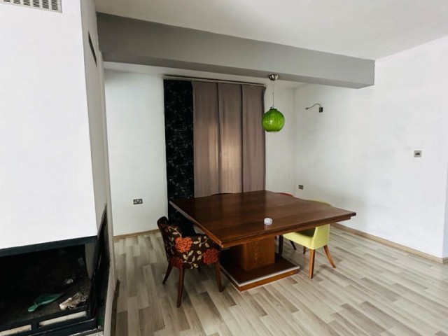 Villa To Rent in Zeytinlik, Kyrenia