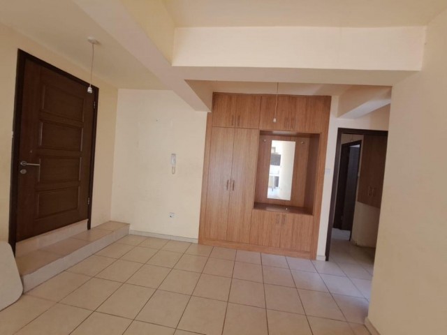 Flat For Sale in Yenişehir, Nicosia