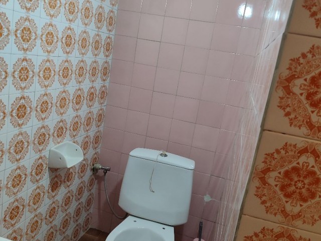 3+1 FLAT FOR STUDENT FOR RENT IN GÖNYELİ