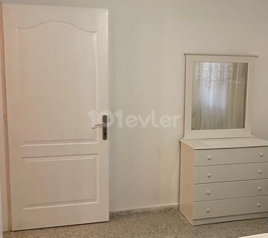 KÜÇÜK KAYMAKLIDAŞOMİNELİ VERY SPACIOUS 3+1 FLAT FOR SALE AT AN UNMISSABLE PRICE