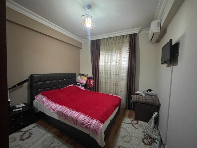 3+1 flat for sale in Nicosia Küçükkaymaklı area