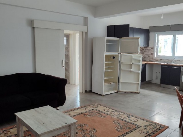 2+1 FLAT FOR STUDENT FOR RENT IN GÖNYELİ