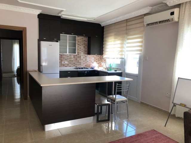 Flat To Rent in Zeytinlik, Kyrenia