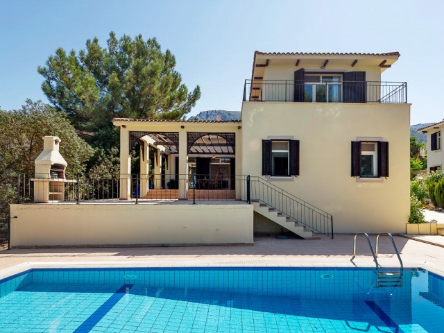 Turkish Title 3 Bedroom Villa with Private Swimming Pool