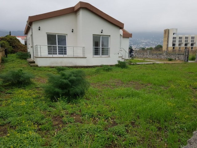 Girne Lapta Satılık Villa 