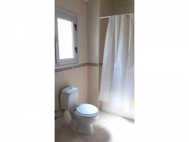 2 1 flat for rent in Kyrenia Center