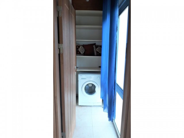 2 1 flat for rent in Kyrenia Center