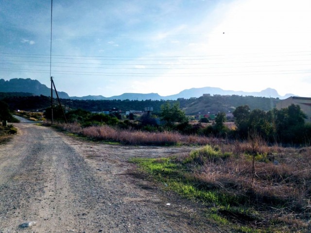 Girne Alagadi Satılık Tarla 