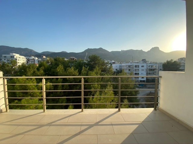 Penthouse Mieten in Girne Merkez, Kyrenia