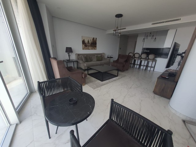 2+1 apartment for rent in Kyrenia, Center / Luxury