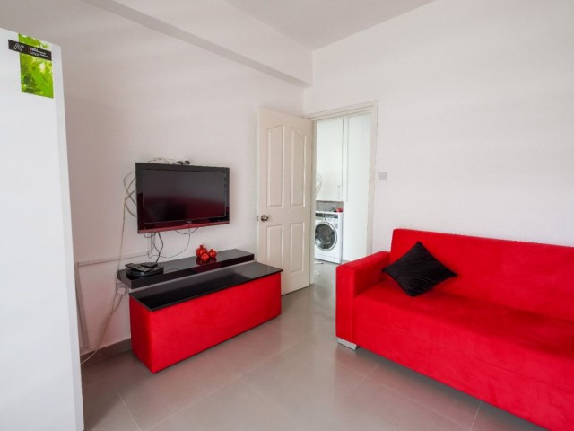 3+1 apartment for rent in Kyrenia Center 