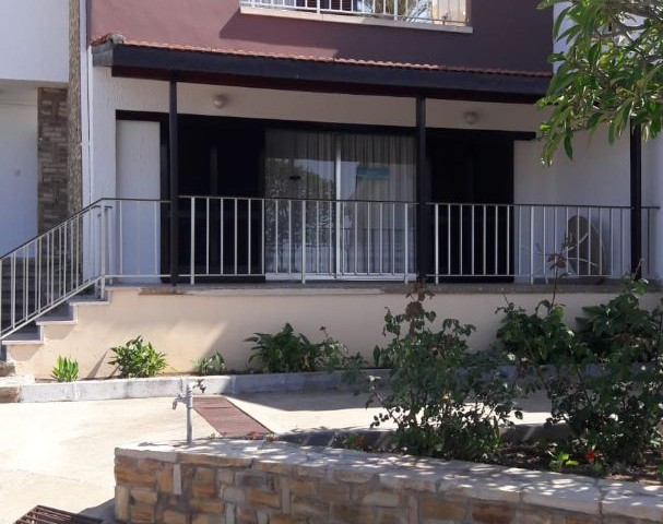 2 bedroom villa for rent in Kyrenia Center