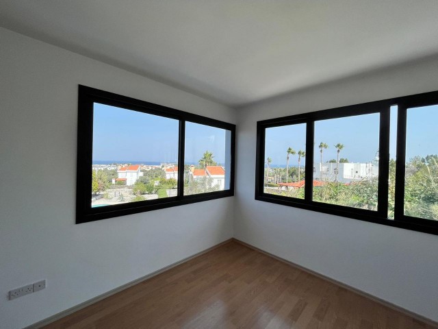 Girne Ozanköy Satılık 4+1 villa