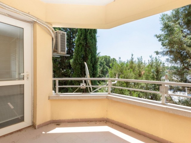 5 bedroom apartment for sale in Nicosia, Dereboyu