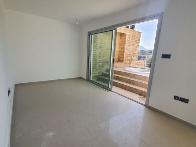 Girne Doğanköy Satılık 2+1 Dubleks Penthouse