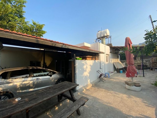 Girne Çatalköy Satılık 3+1 Bungalow / Dağ ve deniz manzaralı