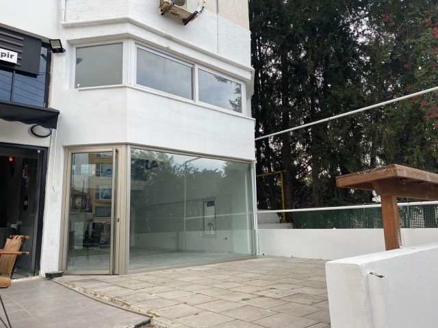 Commercial building for sale in Nicosia, Dereboyu