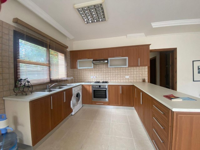 3 bedroom apartment for sale in Kyrenia, Dogankoy