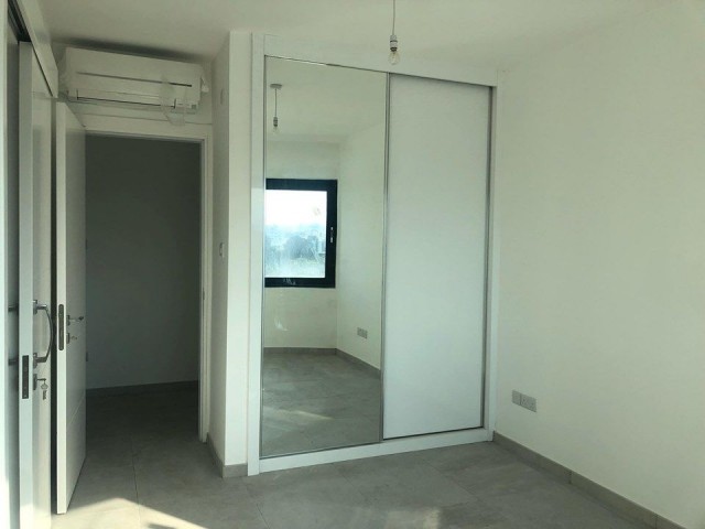 2+1 Wohnung Zum Verkauf In Kyrenia Zentrum ** 