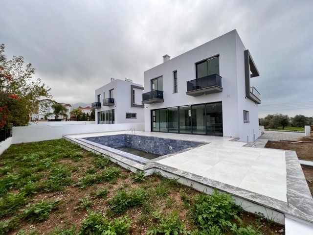 4 bedroom villa for sale in Kyrenia, Catalkoy