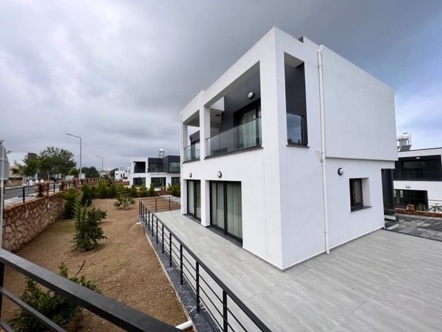 3+1 Villa zum Verkauf in Çatalköy, Kyrenia