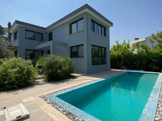 4+1 Villa mit privatem Pool zu verkaufen in OZANKÖY, GIRNE /  ** 