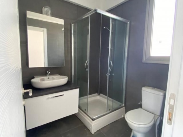 2+1 flat for sale in a complex with pool for sale in Girne/Çatalköy