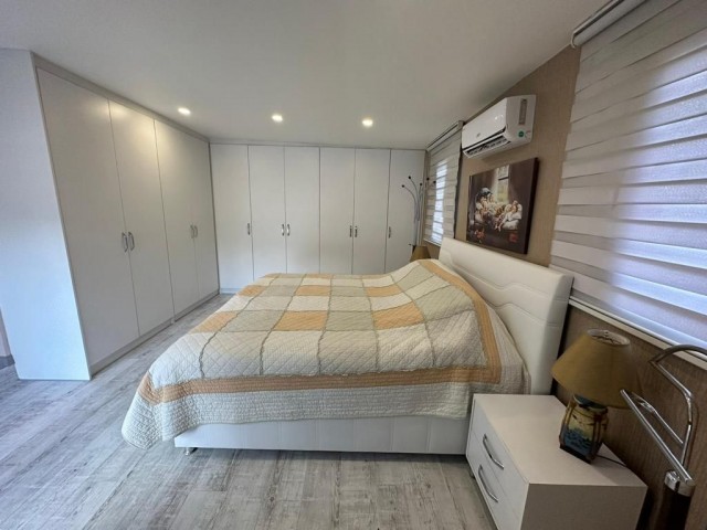 Girne Ozanköy Satılık 4+1 Villa