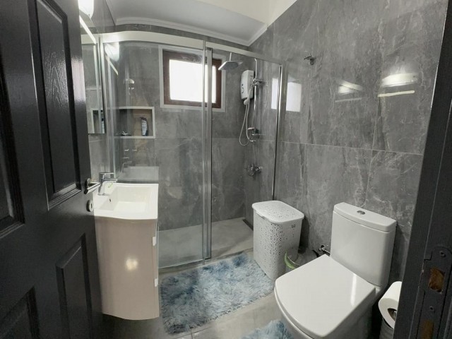 Zu verkaufen 4+1 Villa in Ozankoy Kyrenia