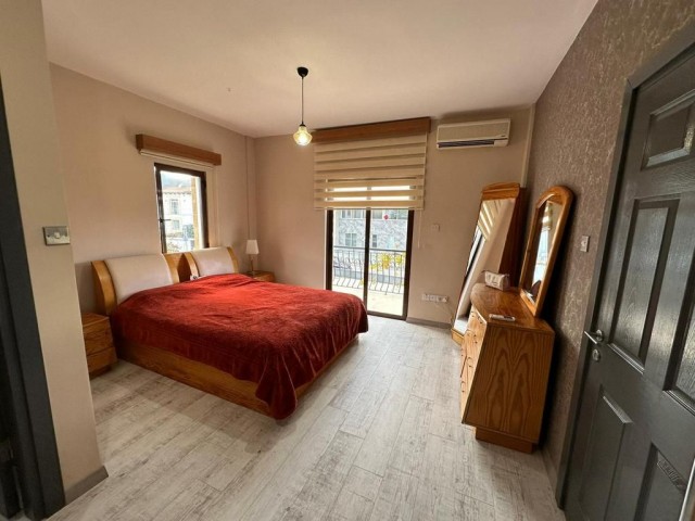 Girne Ozanköy Satılık 4+1 Villa