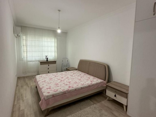 Zu verkaufen 3+1 Wohnung / Vollmöbliert in Kyrenia Zentrum