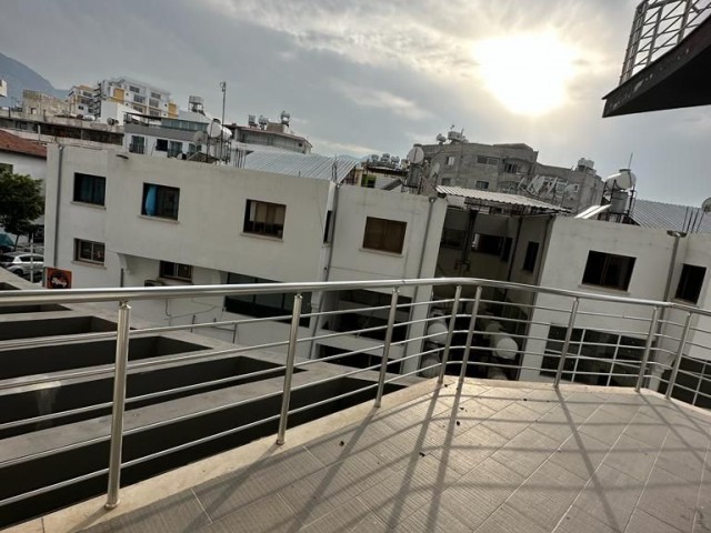 Girne Merkez Satılık 3+1 Daire / Full Eşyalı