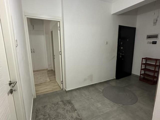 Zu verkaufen 3+1 Wohnung / Vollmöbliert in Kyrenia Zentrum