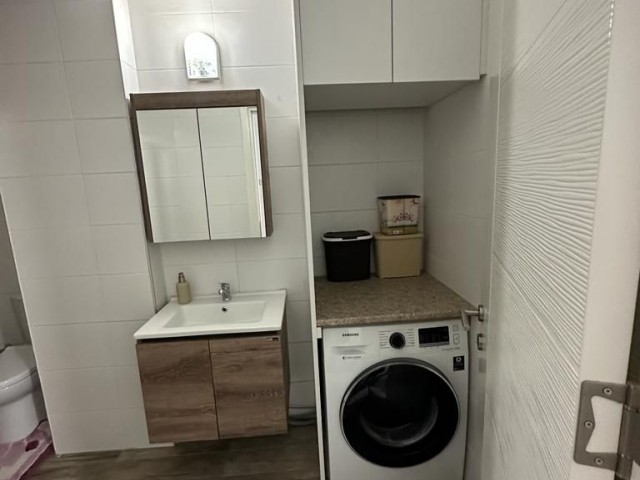 Zu verkaufen 3+1 Wohnung / Vollmöbliert in Kyrenia Zentrum