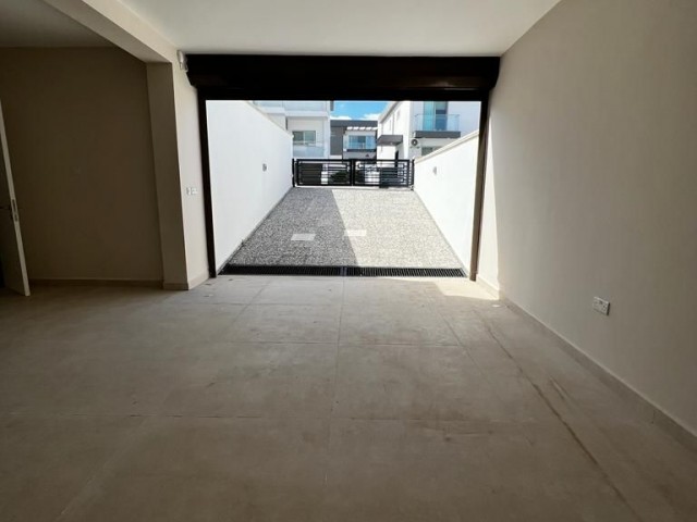 VILLA 3+1 ZU VERKAUFEN GIRNE, ZEYTINLIK