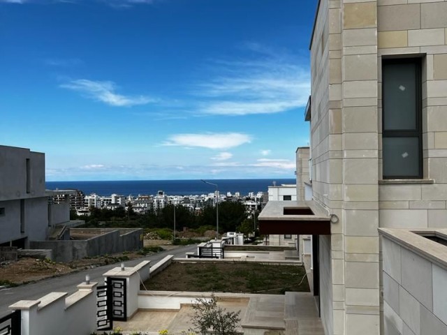  GIRNE, ZEYTINLIK SATILIK VILLA 3+1