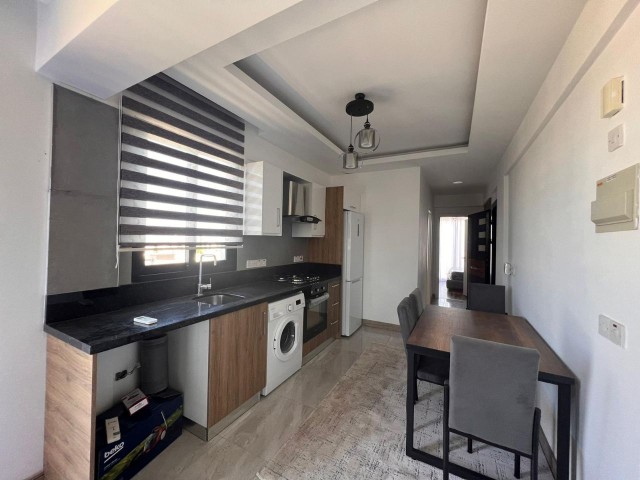 Zu Verkaufen 1+1 Penthouse Im Zentrum Von Kyrenia