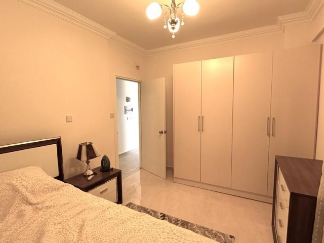 Girne Lapta Satılık 4+1 Villa / Havuzlu