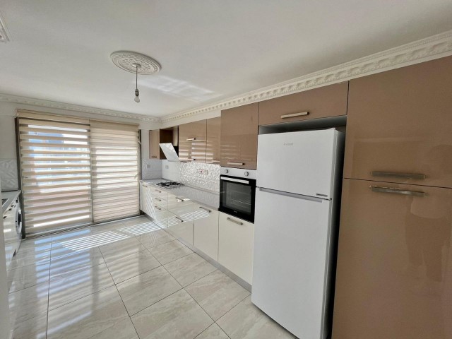 2 bedroom penthouse apartment for rent in Kyrenia Center