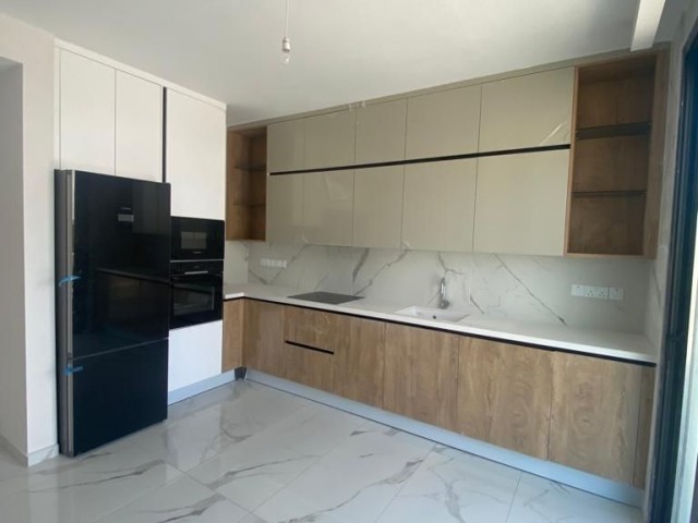 Girne/Edremit’te satılık 3+1 havuzlu villa