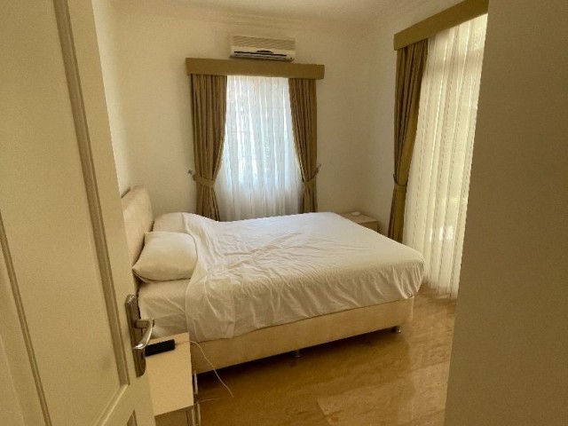 Girne  Karaoglanoglu Satılık 3 +1 Türk Tapulu Villa