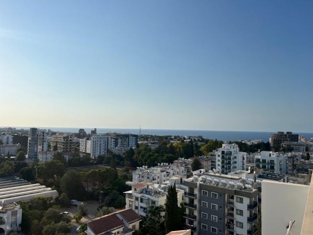 Girne'de Satılık  2+1 Penthouse