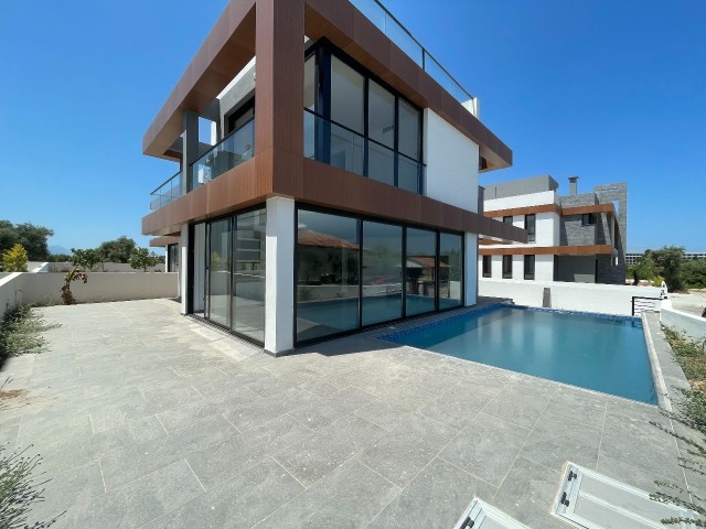 Luxury 4 Bedroom Villa For Sale  in Catalkoy