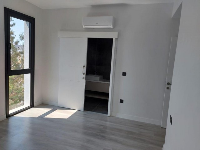 2 bedroom apartment for sale in Kyrenia city center