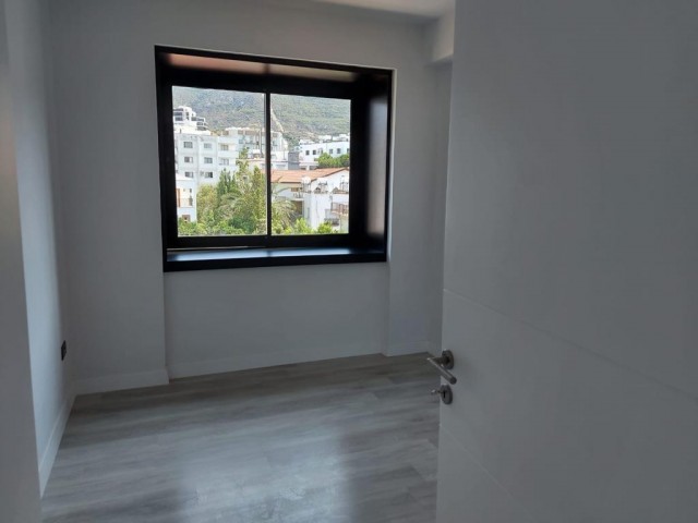 2 bedroom apartment for sale in Kyrenia city center