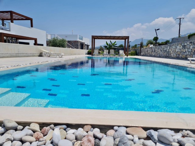 Satılık denize sıfır 3+1 bungalow, Alagadi, Girne