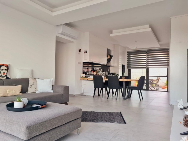 Satılık denize sıfır 3+1 bungalow, Alagadi, Girne