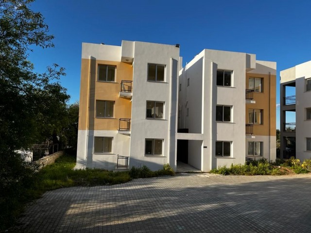 3+1 Luxuswohnung zum Verkauf in Kyrenia/Lapta