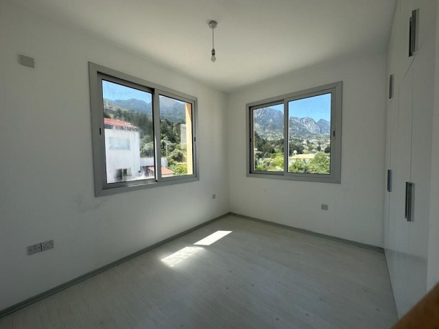 3+1 Luxuswohnung zum Verkauf in Kyrenia/Lapta